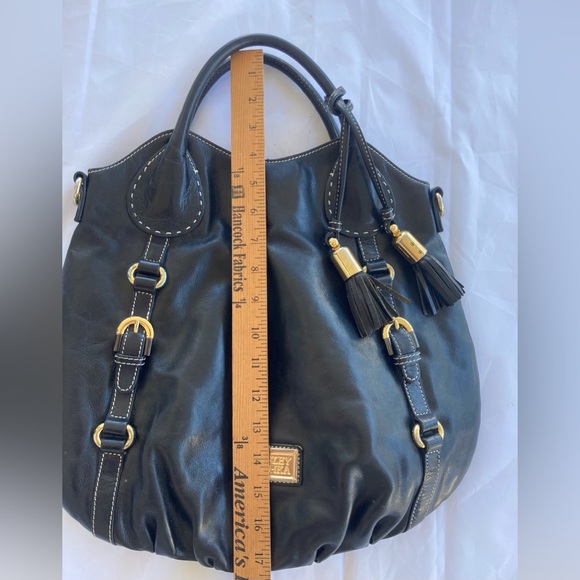 BADGLEY MISCHKA BLACK LEATHER BAG WITH SILVER AND GOLD TONED HARDWARE & BRANDING - Picture 14 of 16